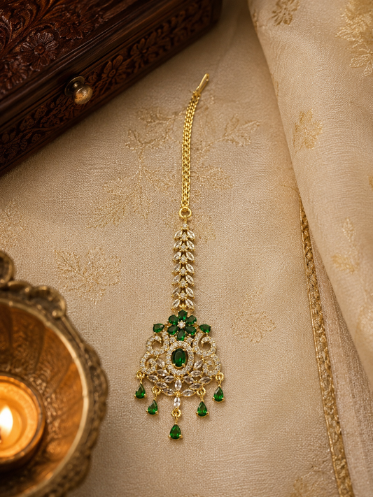 Emerald Vanya Maang Tikka