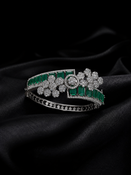 Emerald Bloom Royale Bracelet