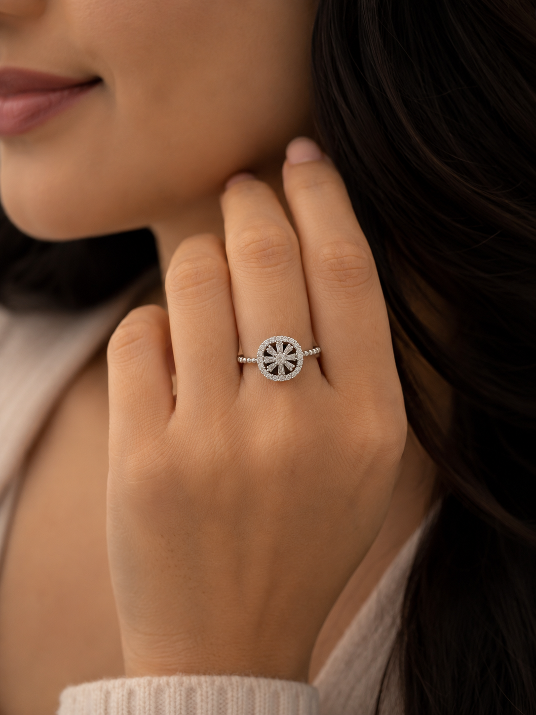 Luna Halo Adjustable Ring