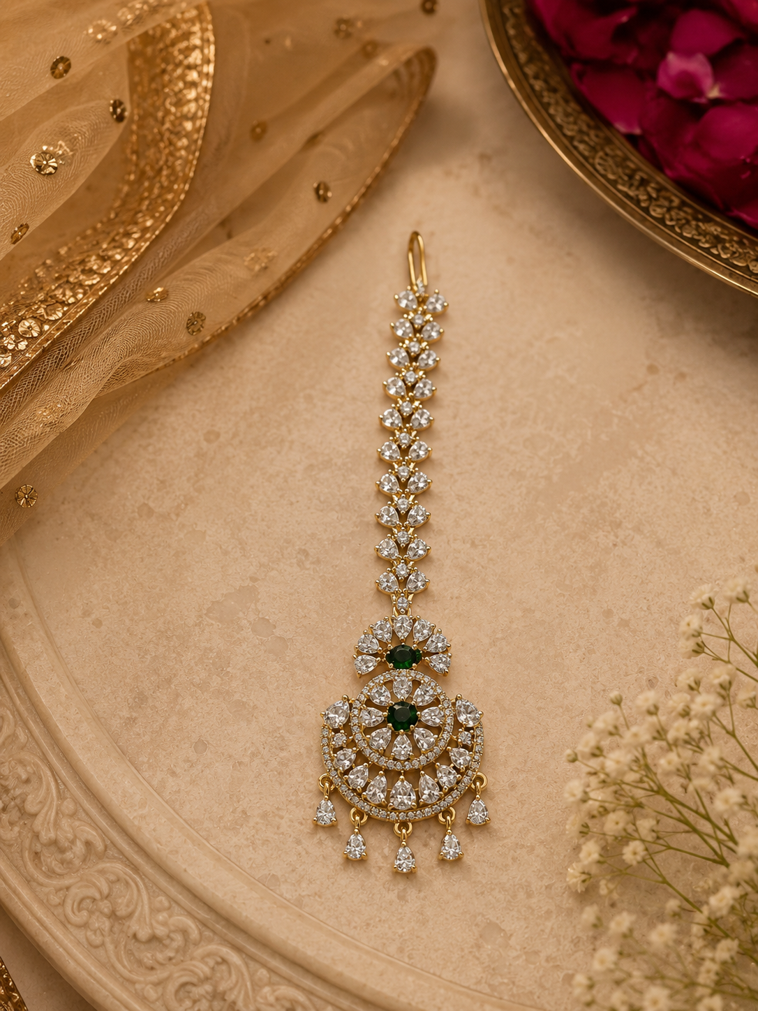 Emerald Chandrika Maang Tikka