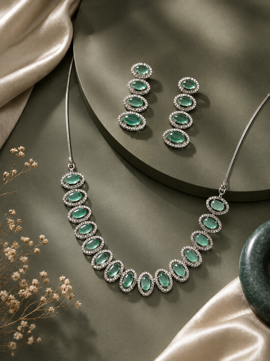 Emerald Halo Elegance Necklace Set